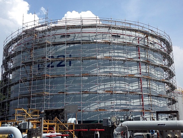 Petrochemical Storage Tank – Circular Scaffolding Installation