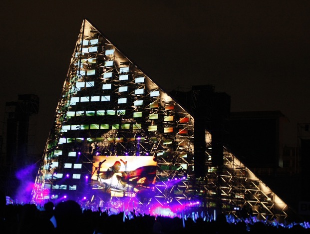 Mayday Concert – Pyramid Stage Structure